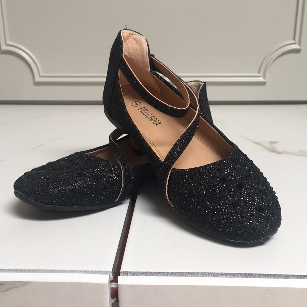 Girls Belladia Strappy Flats